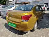 Photo 7 - Hyundai Verna