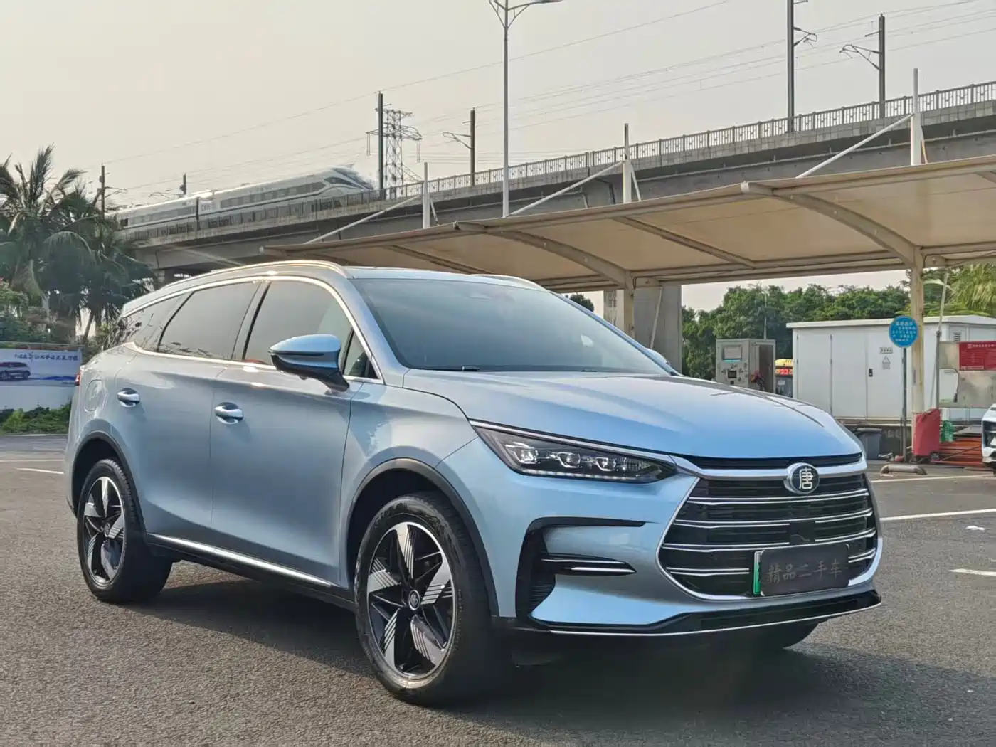 BYD Tang New Energy 2023 Model DM-i Champion Edition 112KM Honor фото 3