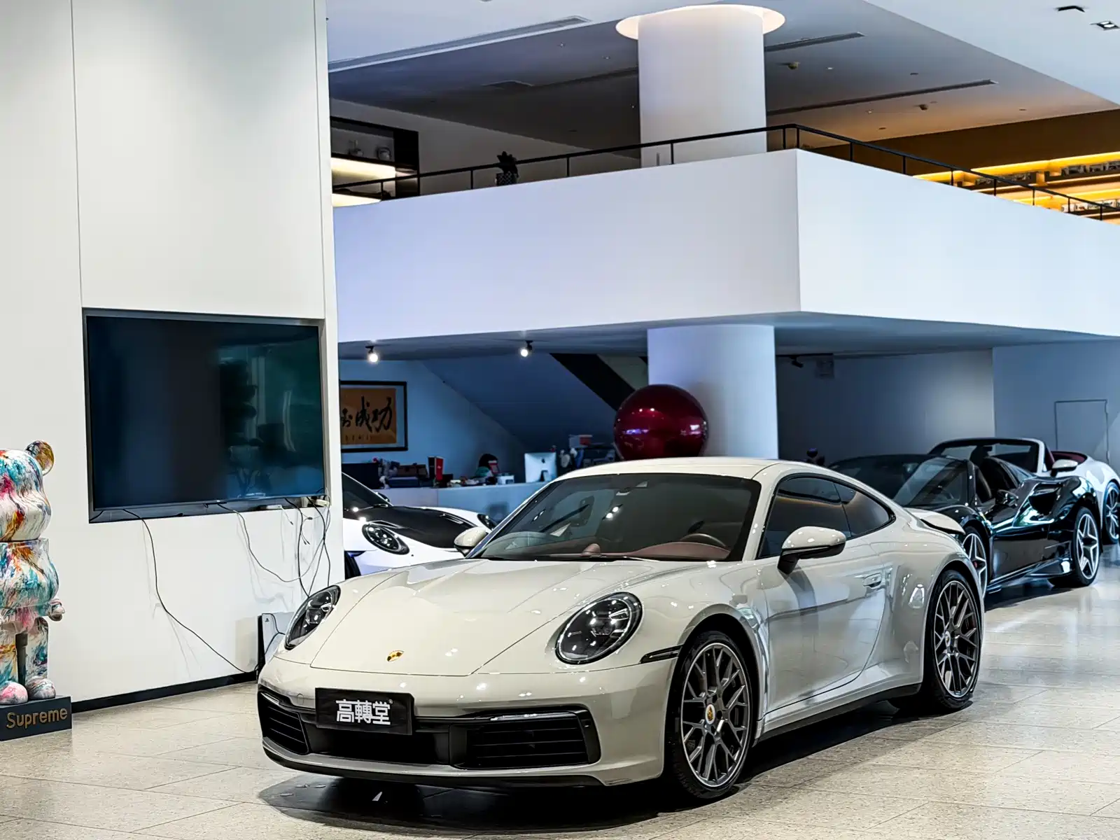 Фото 1 - Porsche 911