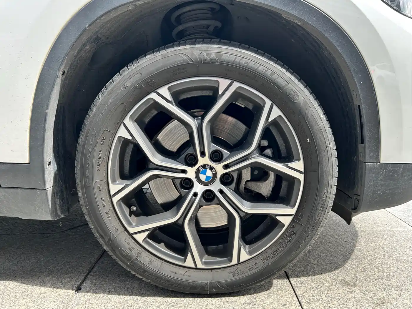 BMW X1 2022 sDrive25Li Leading фото 8