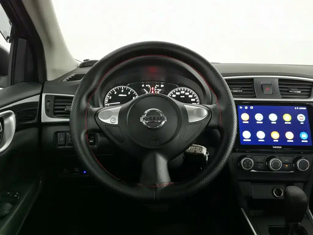 Nissan SYLPHY, миниатюра 11