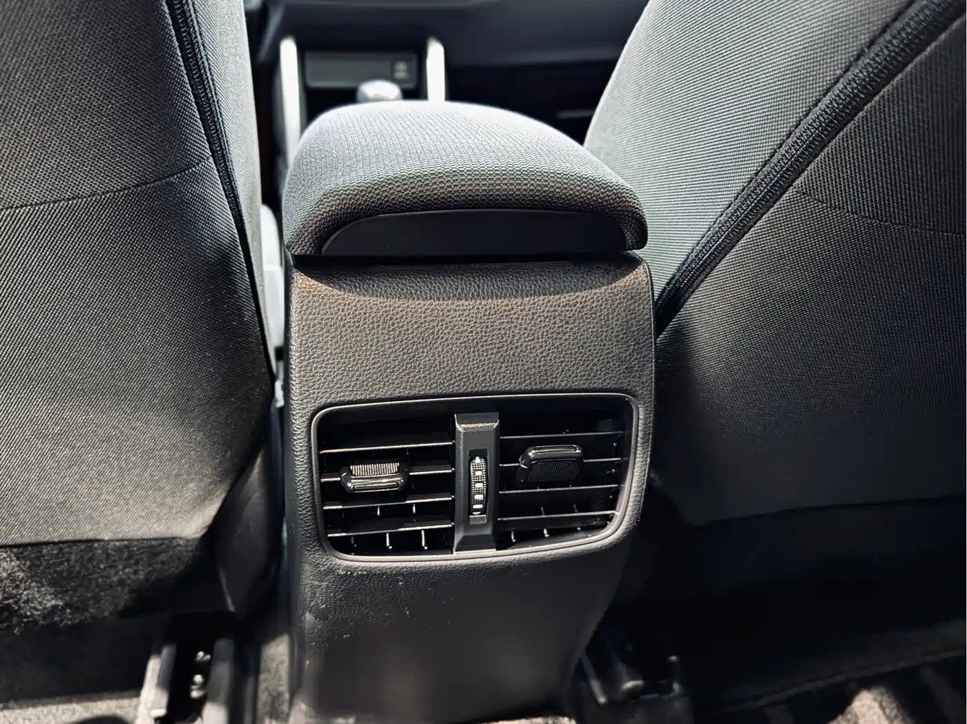 TOYOTA COROLLA SHARP AMPLIFIER