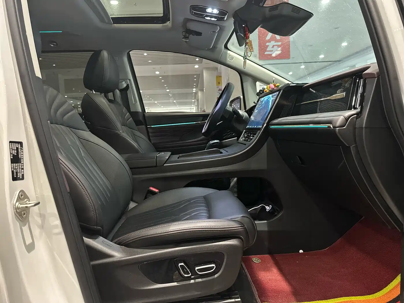 GAC Trumpchi Trumpchi M8 2024 Master Series 400T Ultimate Edition фото 10