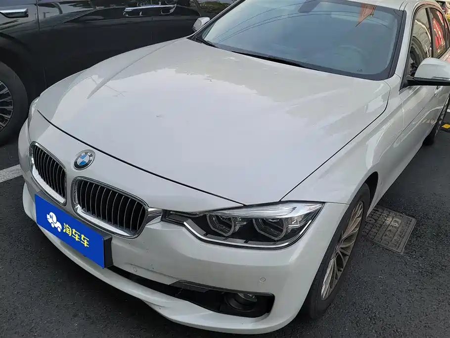 BMW 3 Series 2016 316Li Fashion