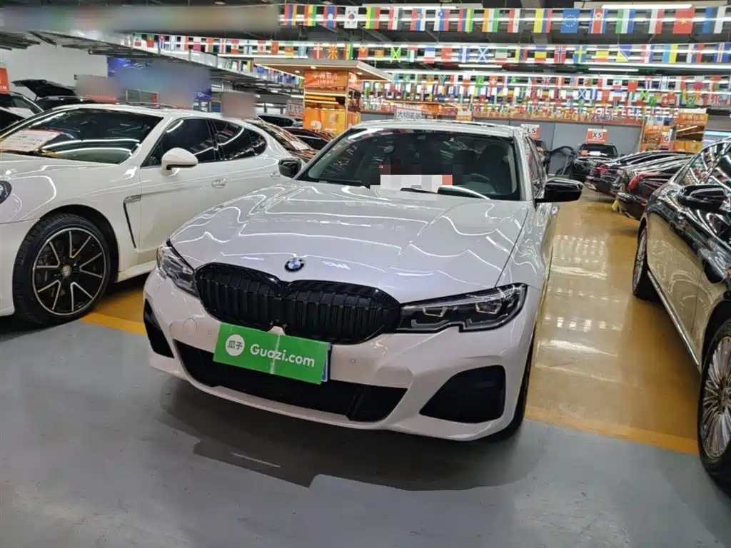 BMW 3 Series 2020 325Li M Sport Black Night Package