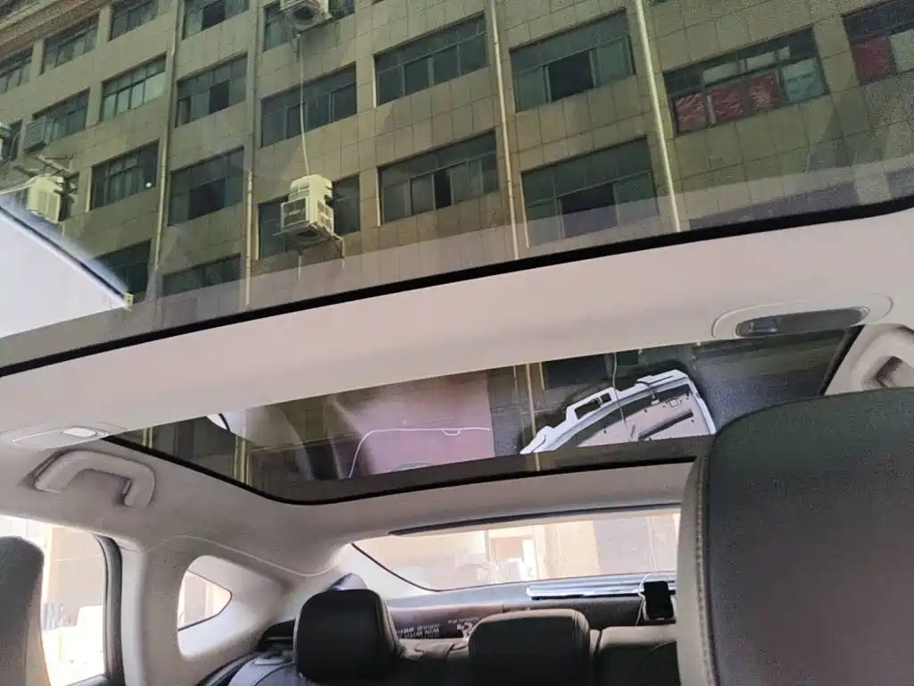 Photo 14 - XPeng P7