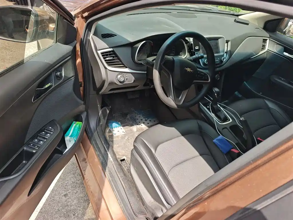 Chevrolet Cavalier 2016 1.5L Automatic Delight Edition фото 14