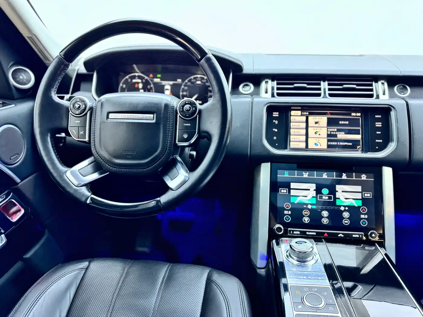 Land Rover Range Rover 2015 3.0 TDV6 Vogue фото 15