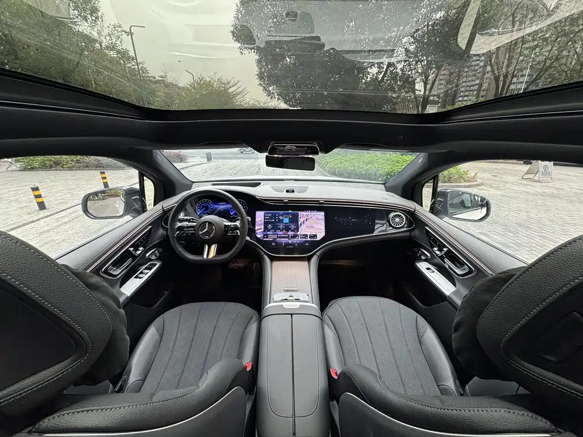 Mercedes-Benz EQE SUV 2023 500 4MATIC фото 16