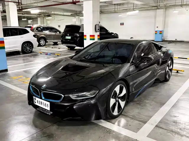  BMW BMW i8 2014 Standard