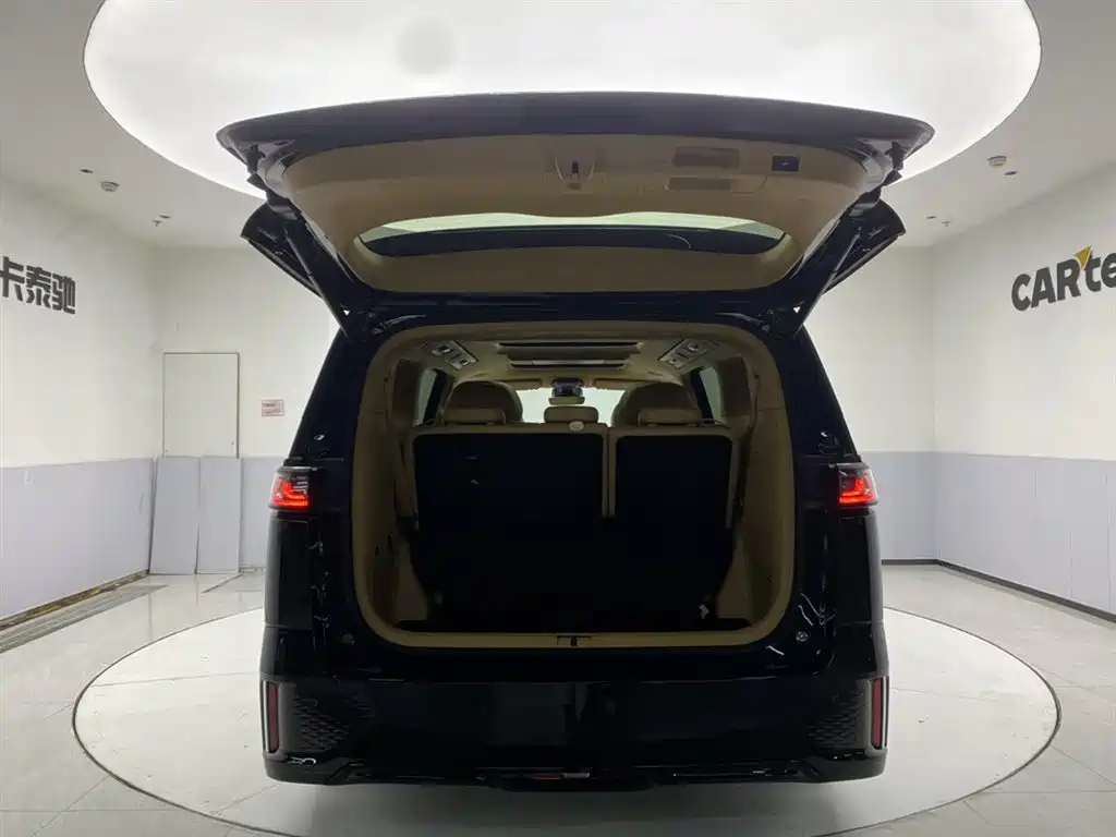 Voyah Auto Voyah Dreamer 2025 PHEV AWD Flagship Kunpeng Edition фото 32