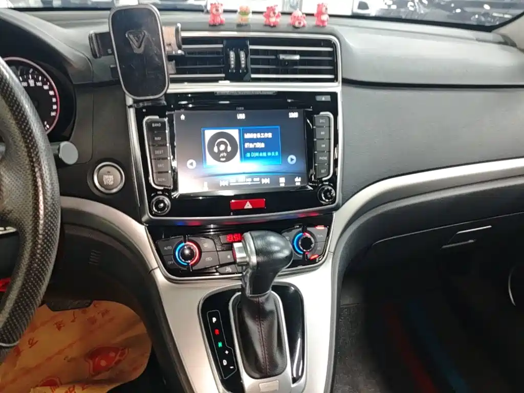 Фото 13 - Haval H6