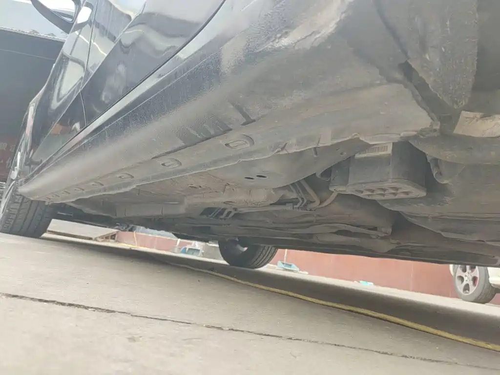 Фото 21 - Roewe i6