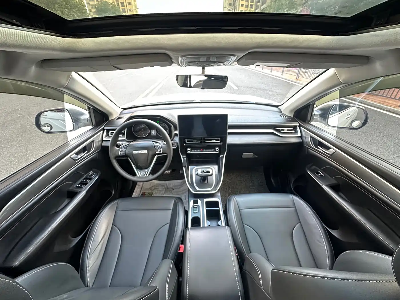 Фото 9 - Haval M6