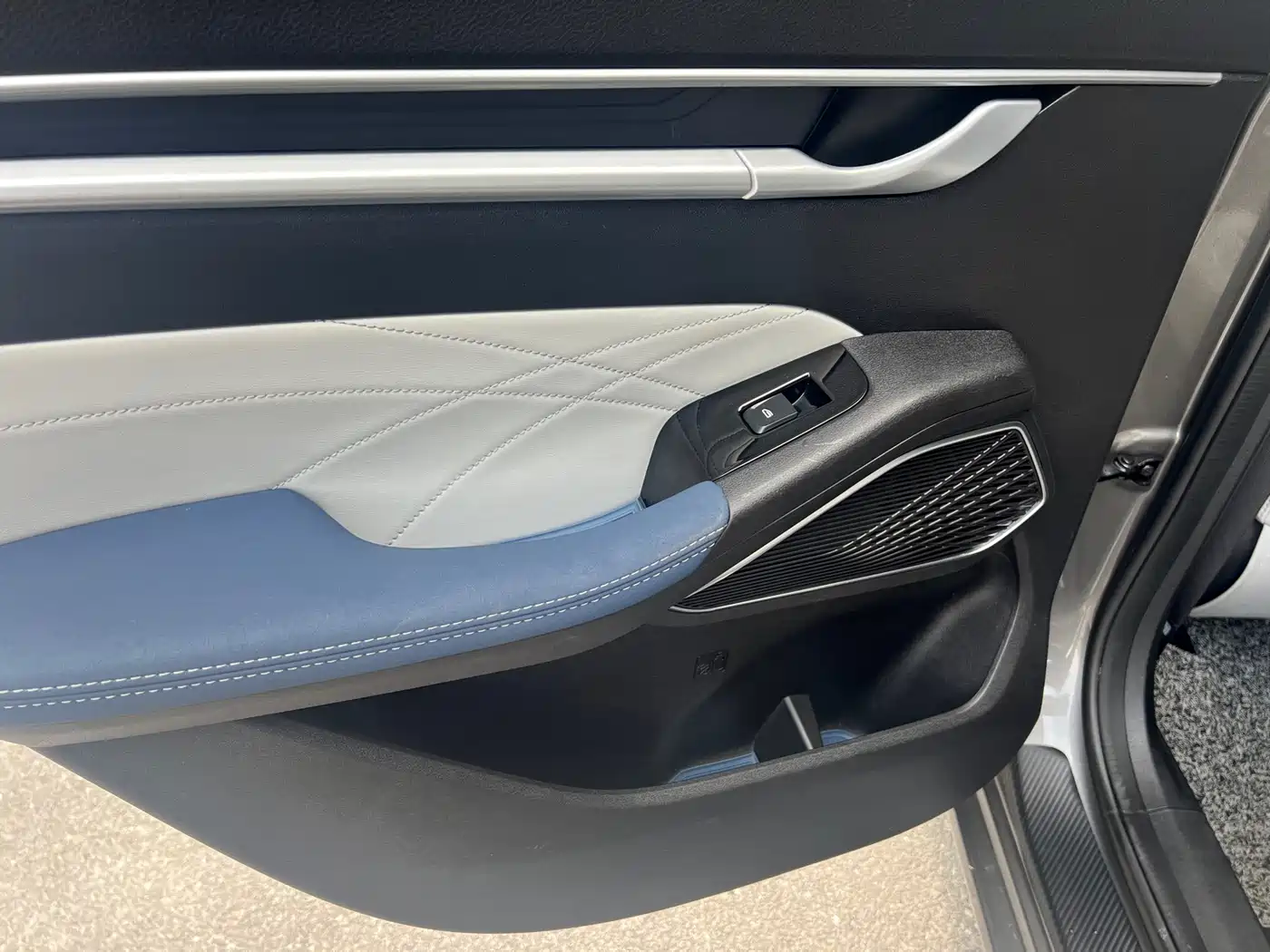 GEELY AUTOMOBILE EMGRAND