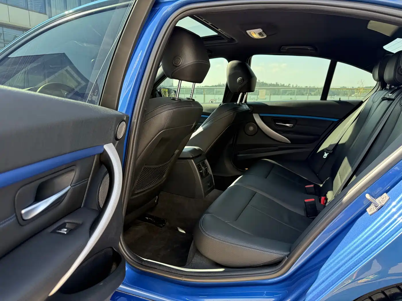 BMW 3 Series 2018 320i M Sport Package фото 13