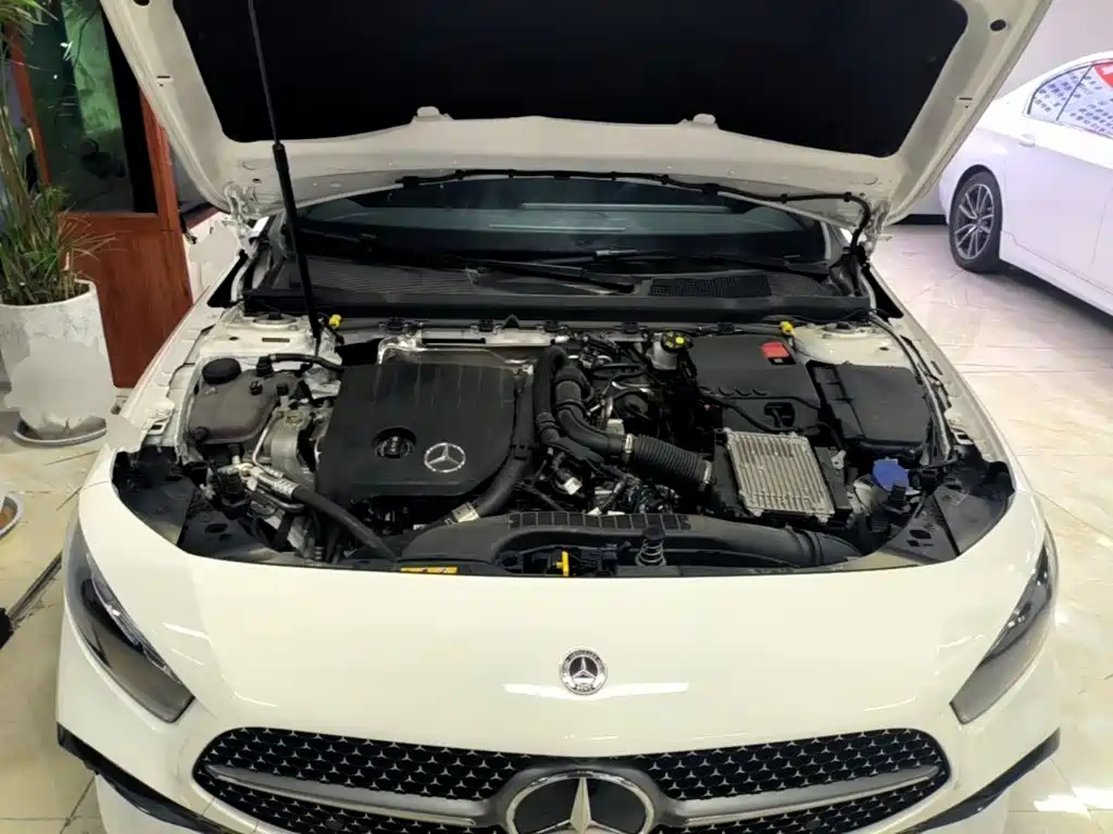 Mercedes-Benz A-Class 2025 2025 A 200 L Fashion Edition
