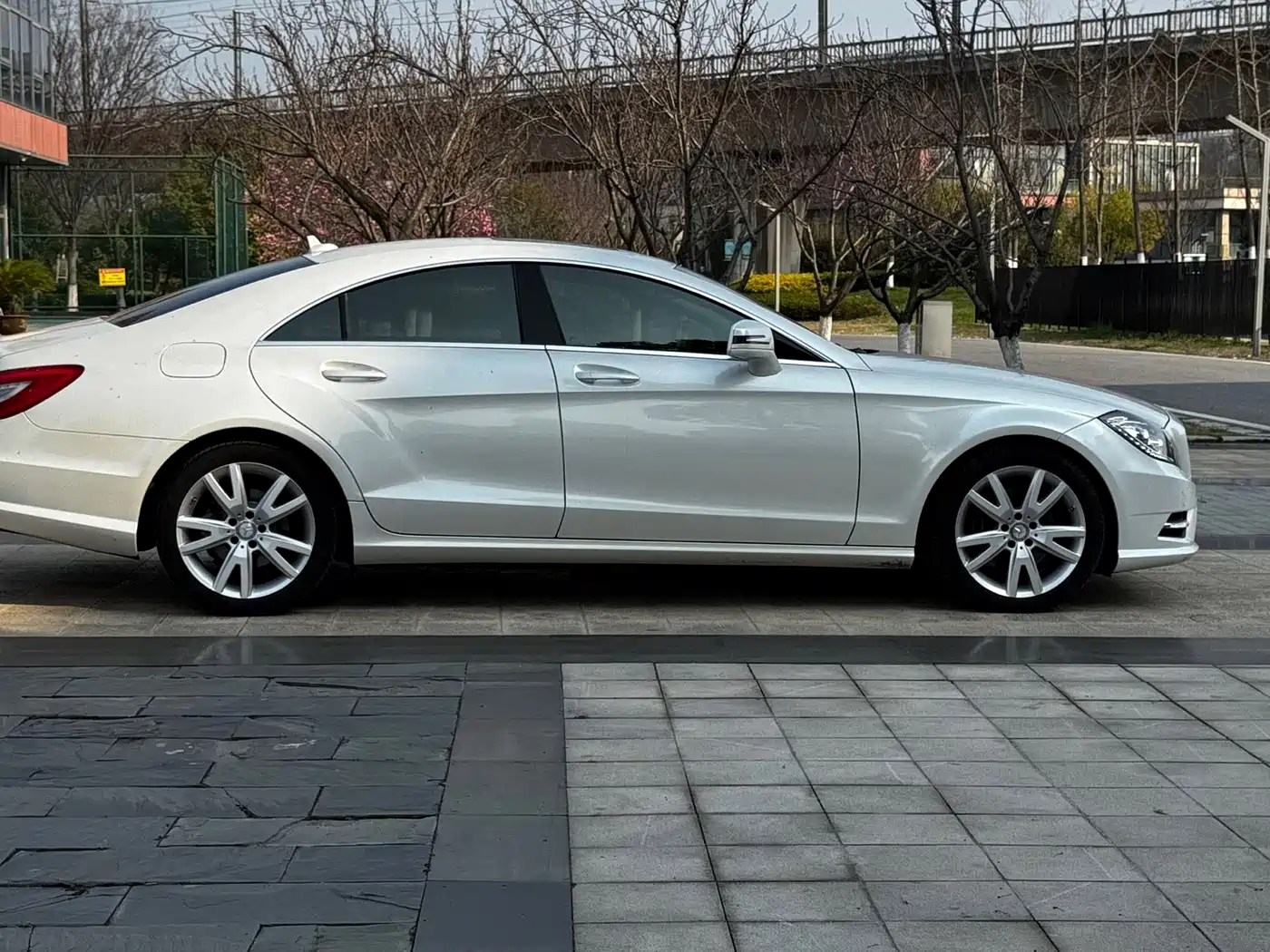 Mercedes-Benz CLS 2012 CLS 300 CGI фото 5