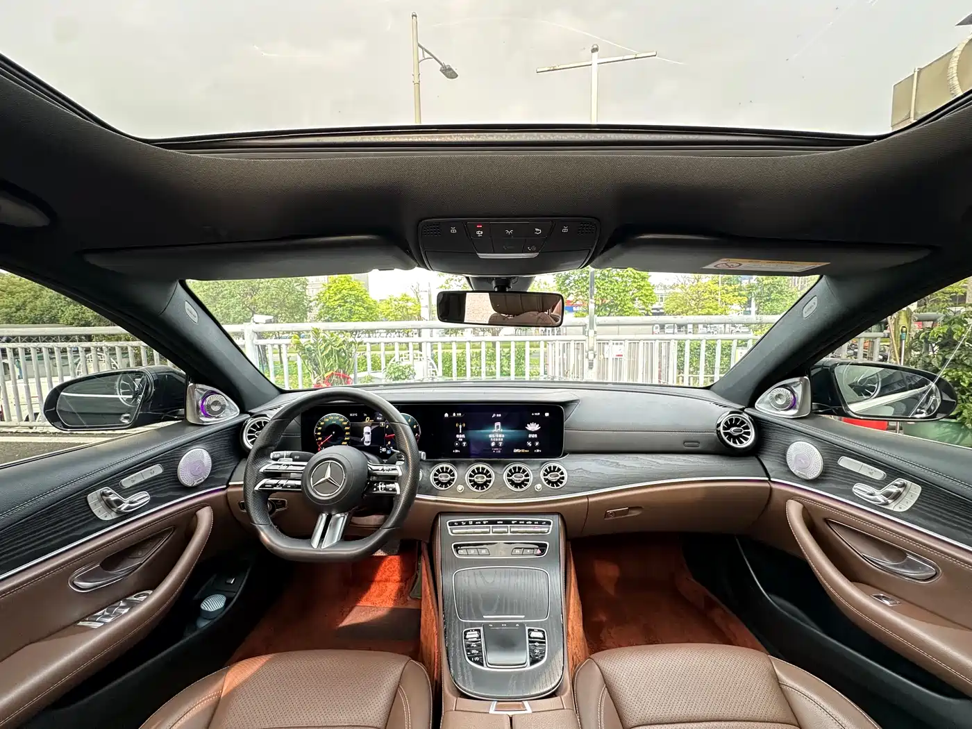 Mercedes-Benz E-Class 2021 E 300 L Sport Luxury Edition фото 5