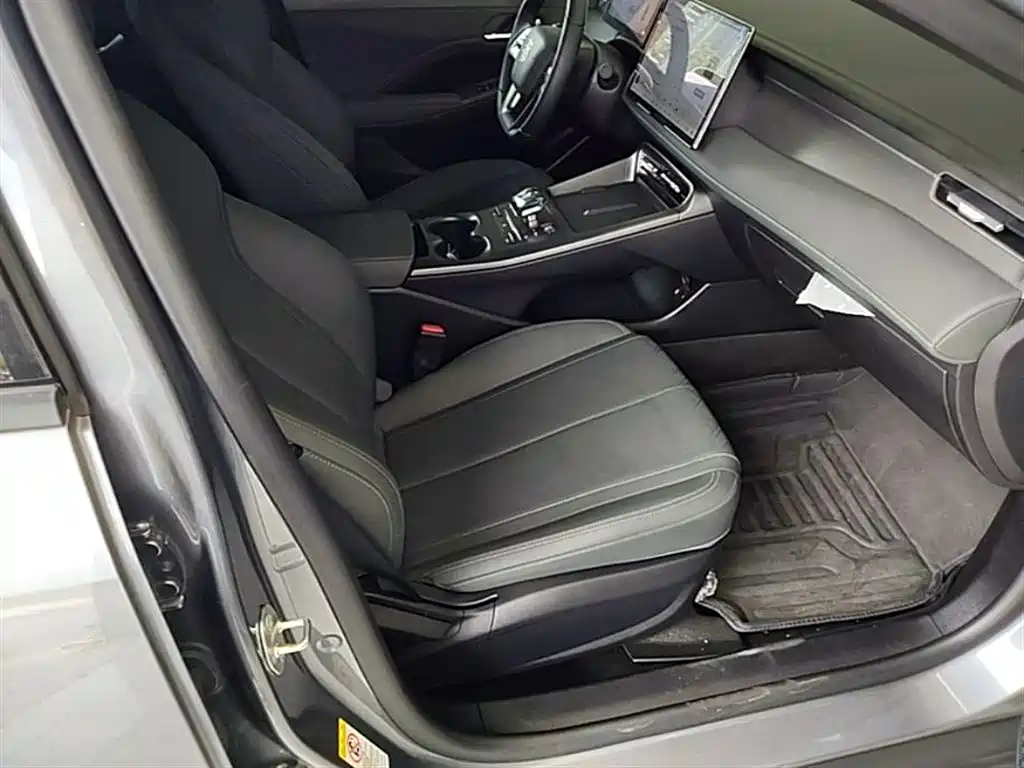BYD Qin PLUS 2025 EV Smart Drive Edition 420KM Leading Type фото 25