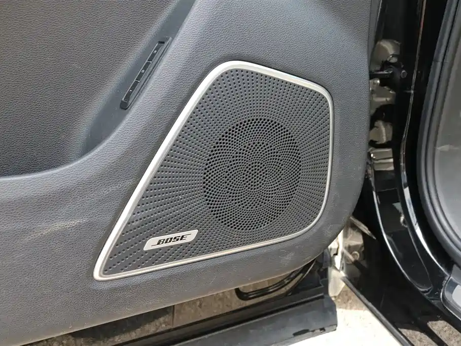Hongqi HS7 2021 2.0T DCT FWD Smart Connect Qi Chang Edition фото 16