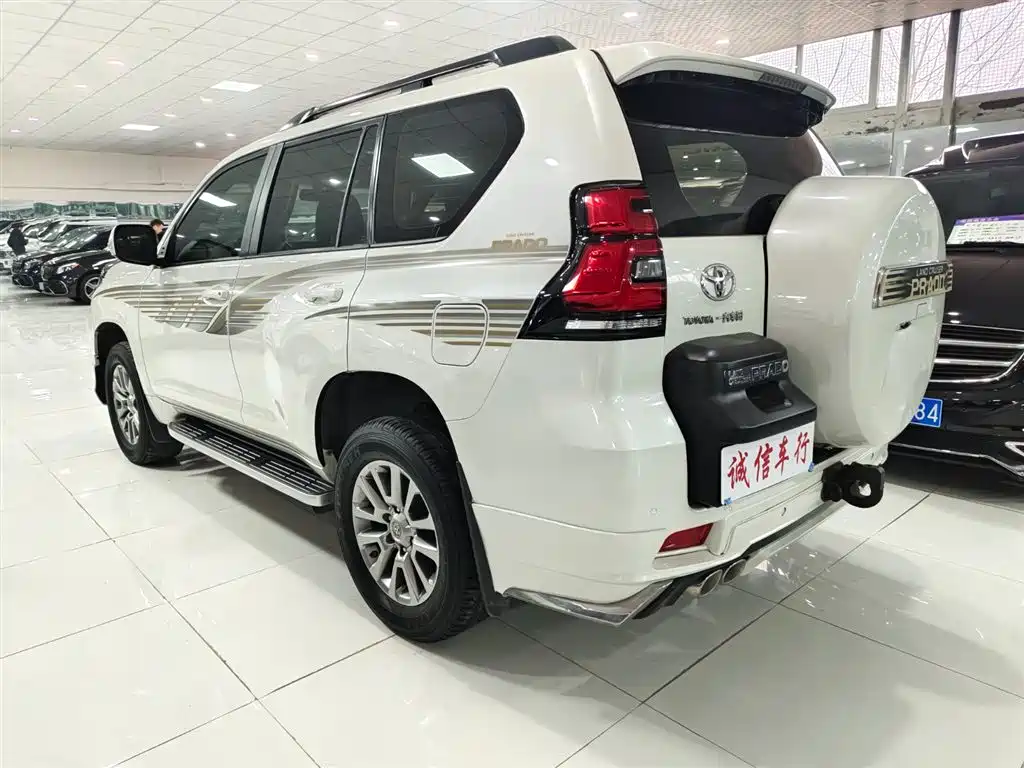 Toyota Prado 2018 3.5L Automatic TX-L Rear-mounted Spare Tire фото 5