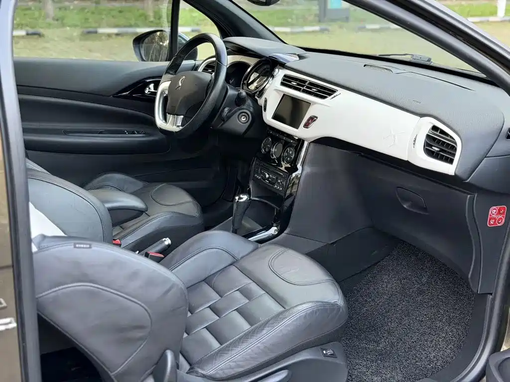 DS 3 Classic 2014 2012 1.6L Ultimate Edition