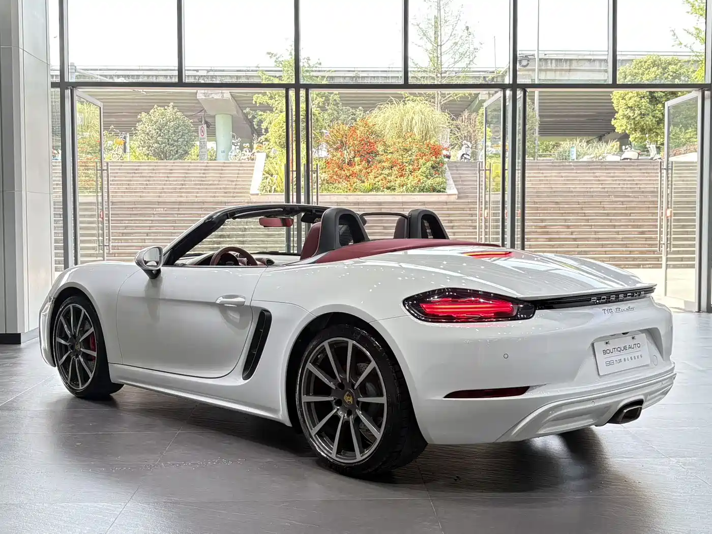 Porsche 718 2022 Boxster 2.0T фото 4