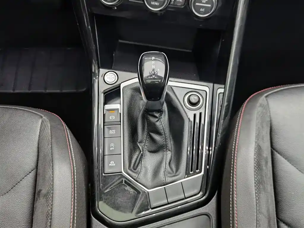 Volkswagen Tayron 2019 330TSI 2WD Luxury China V фото 13