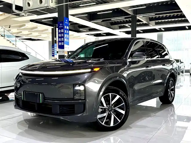 Li Auto Li L8 2024