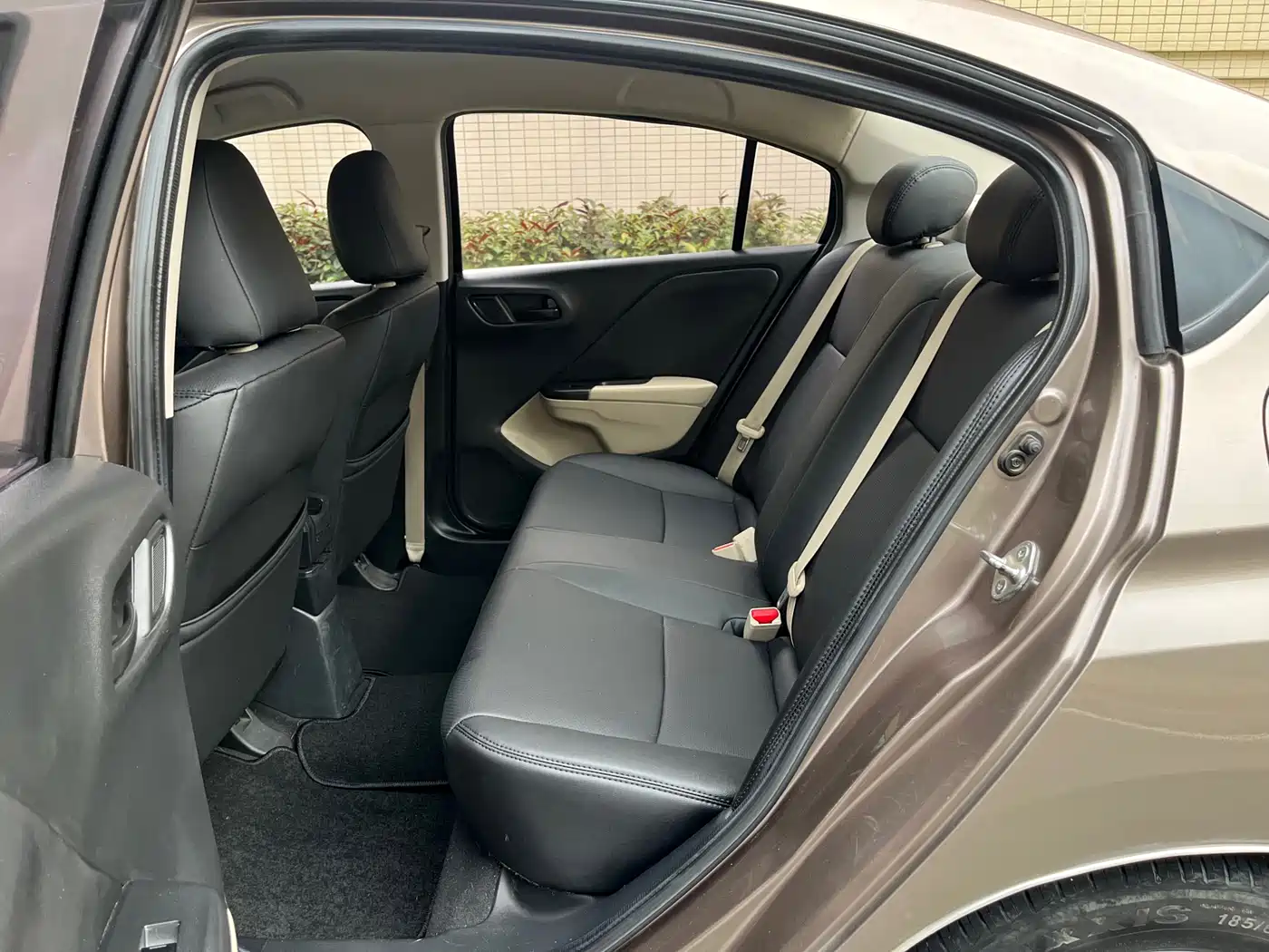 Honda Greiz 2017 2016 1.5L CVT Classic Edition