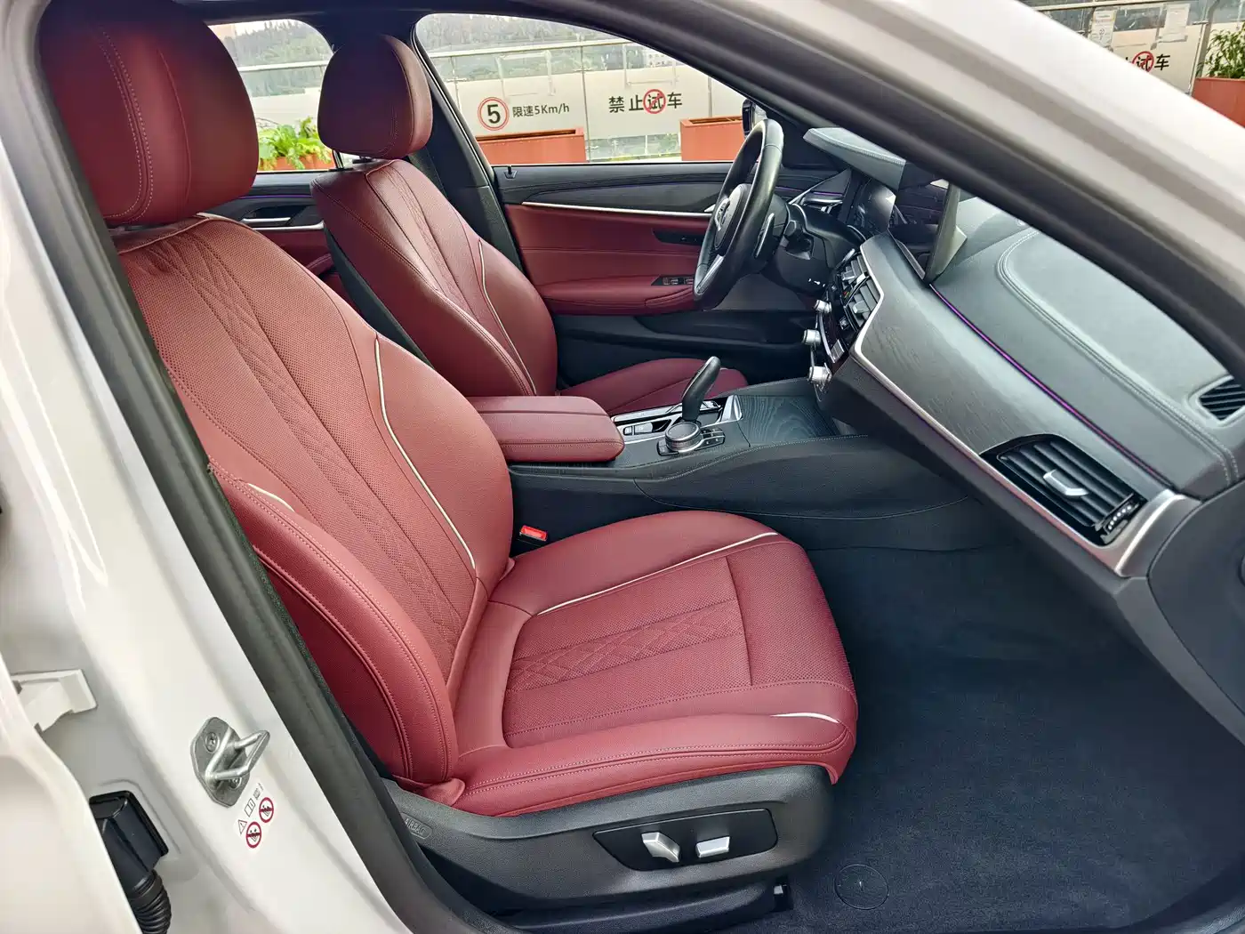 BMW 5 Series, миниатюра 11