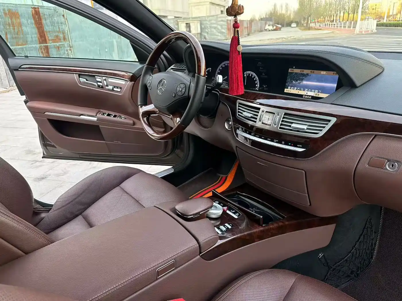 Mercedes-Benz S-Class 2012 S 350 L Grand Edition фото 8