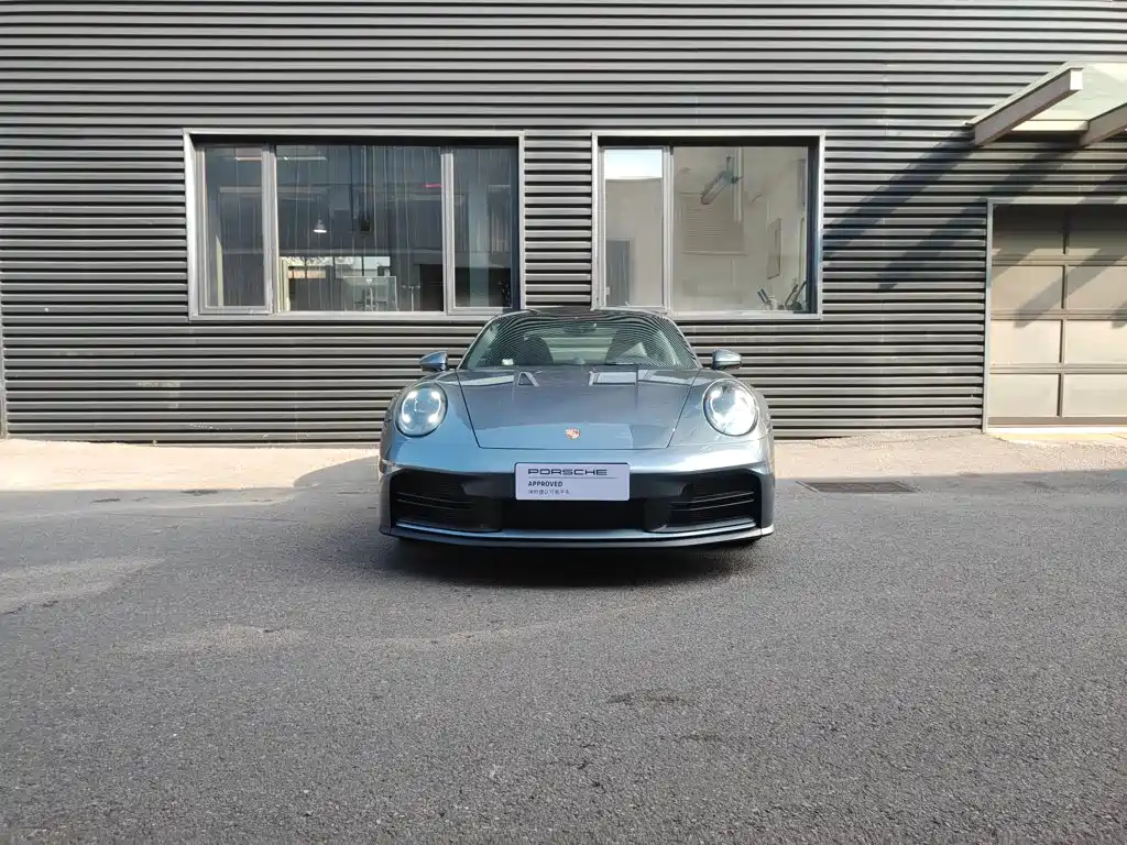 Фото 12 - Porsche 911