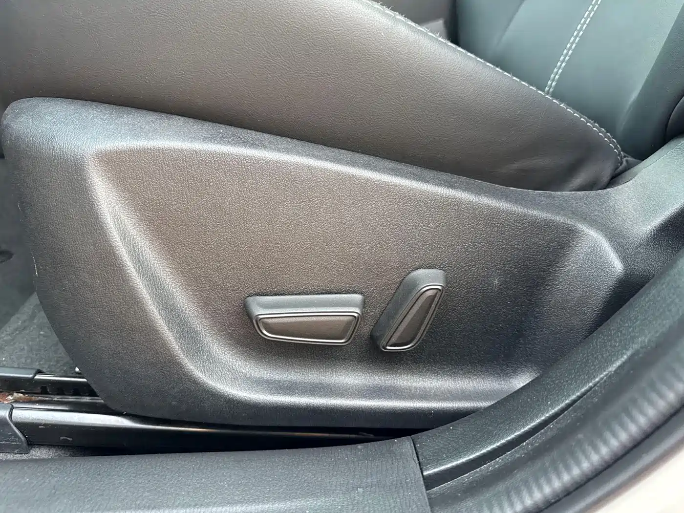 Mazda CX-4 2023 2021 2.0L Auto FWD Skyactiv Explorer Edition