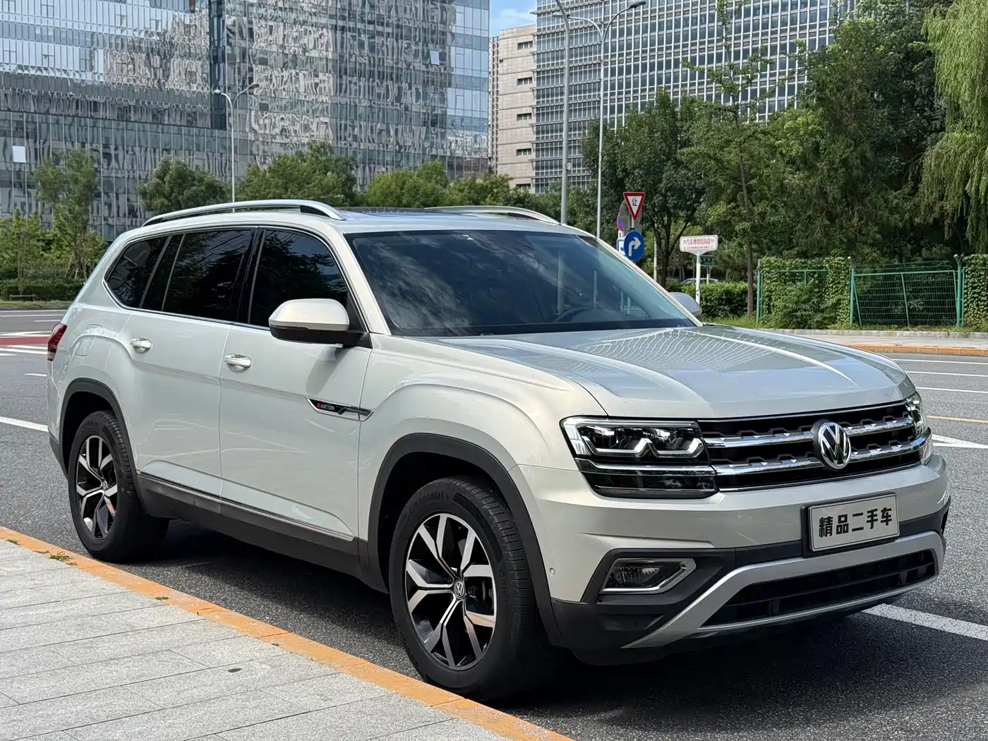 Фото 3 - Volkswagen Teramont