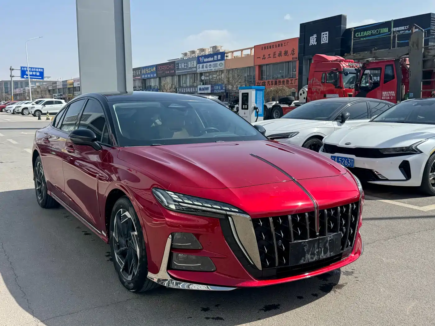 Hongqi H6 2024 Model 2.0T Ultimate Edition фото 3