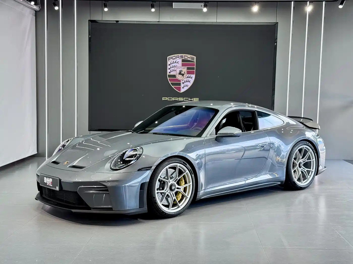 Porsche 911 2025 GT3 Touring Edition 4.0L фото 2