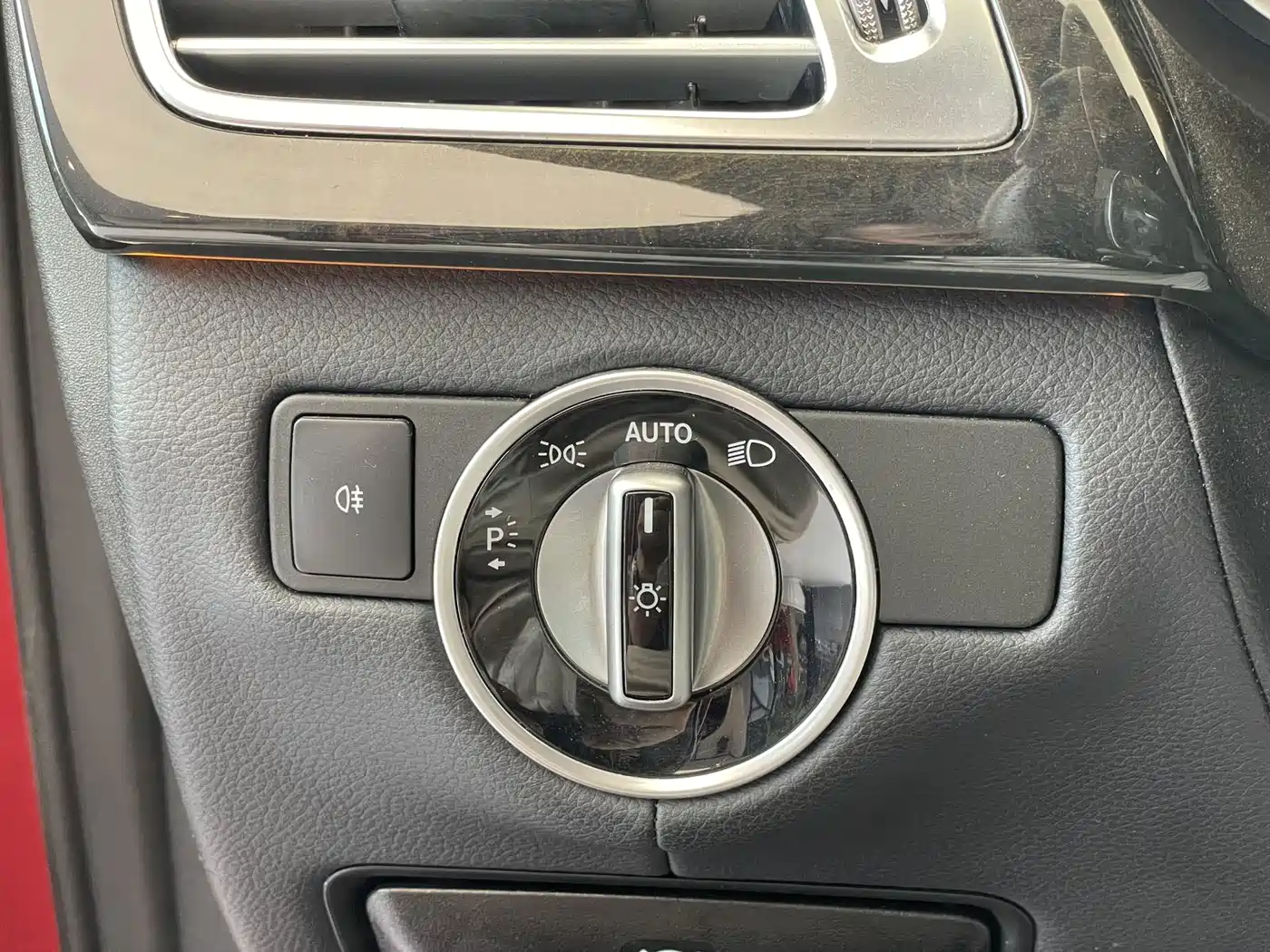 Фото 21 - Mercedes-Benz CLS