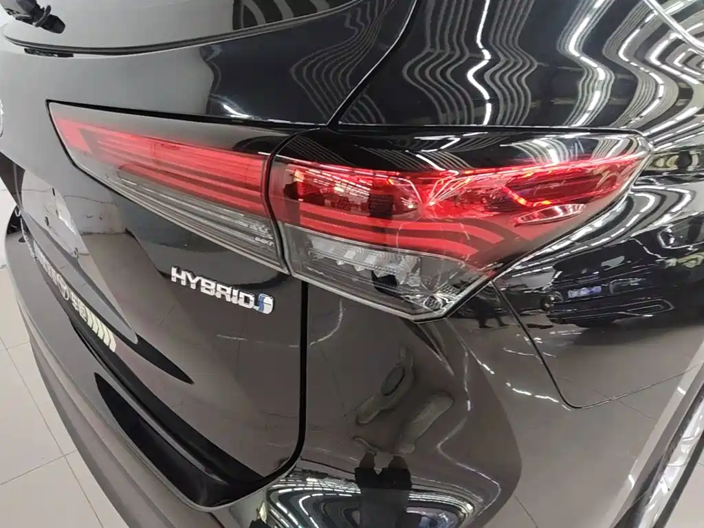 Toyota Highlander 2024 2023 2.5L Smart Hybrid Dual Engine FWD Elite 7-Seater
