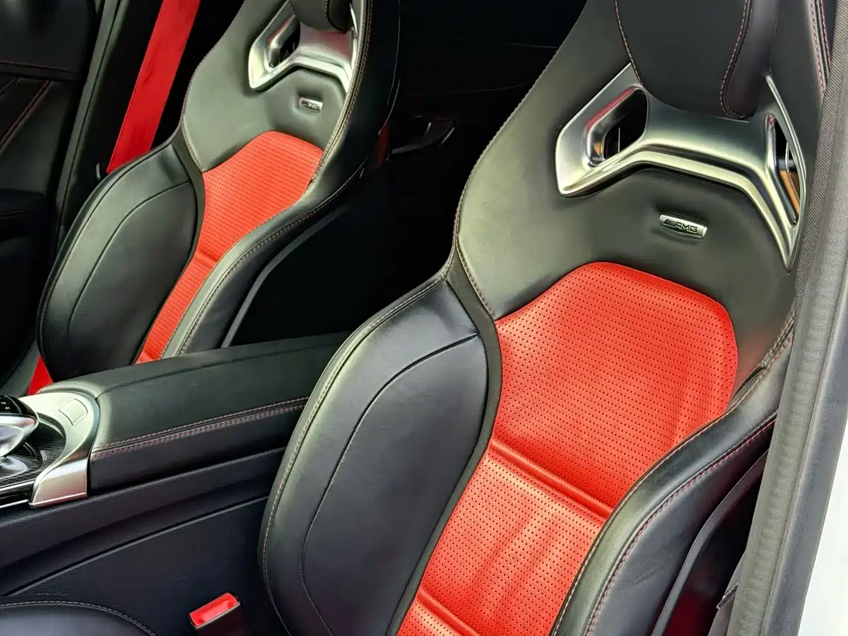 Mercedes-Benz C-Class AMG 2015 AMG C 63 фото 5