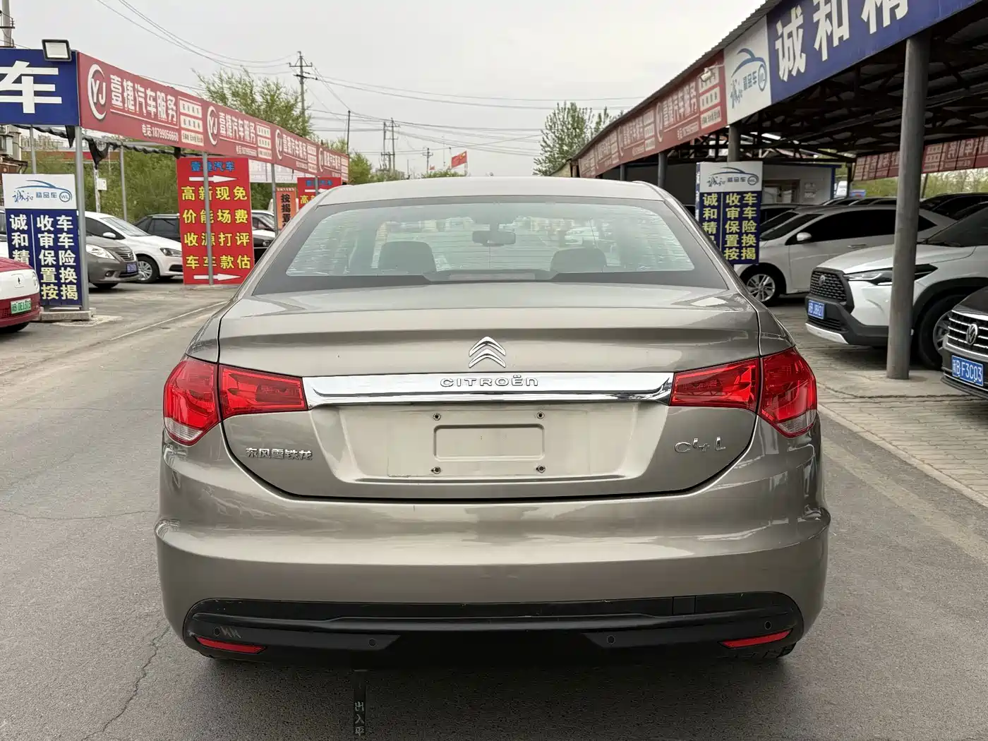 Citroën C4L 2014 2014 1.8L Smart Drive Automatic Sport