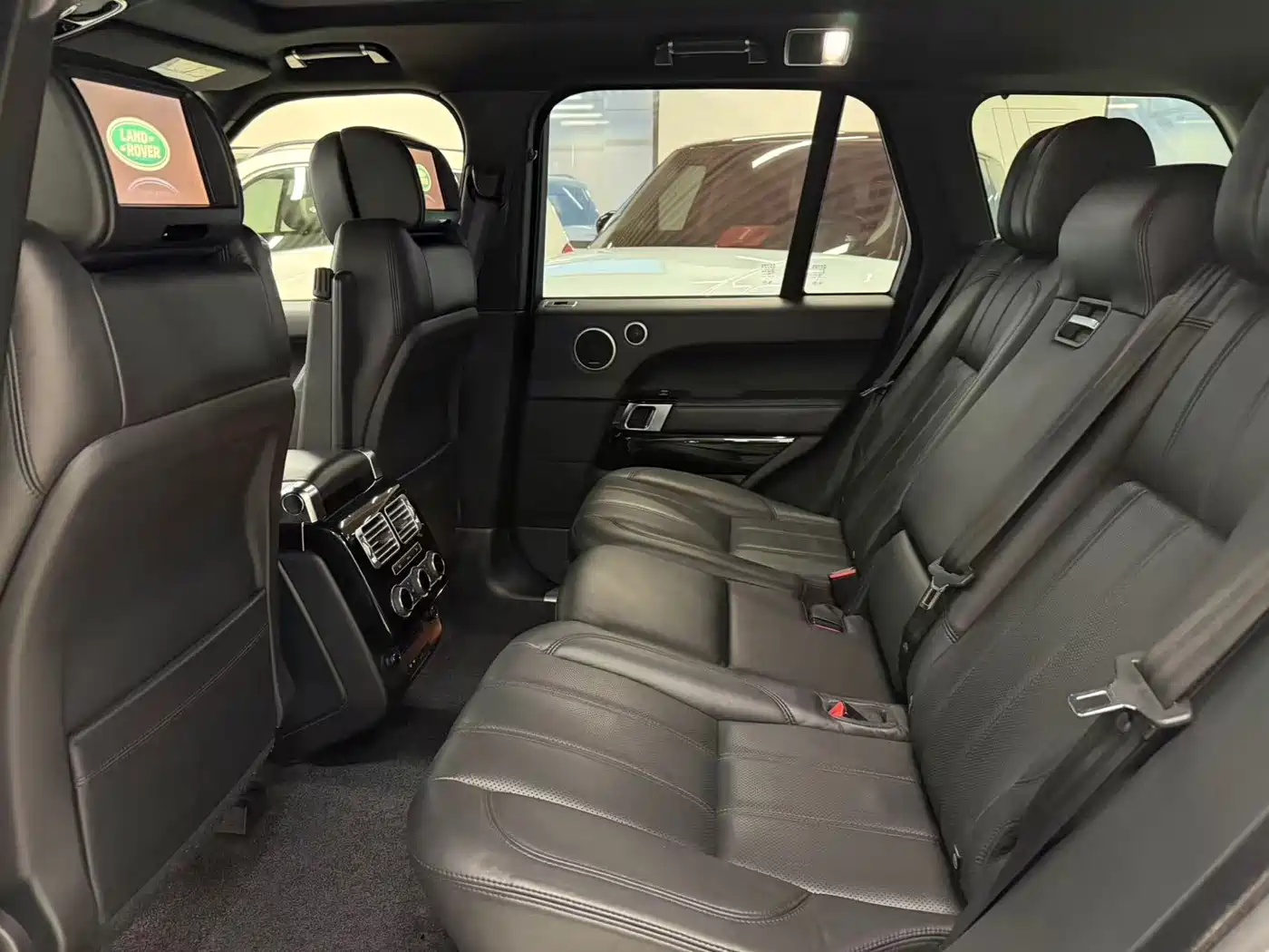 Land Rover Range Rover 2014 3.0 SC V6 Vogue SE фото 12