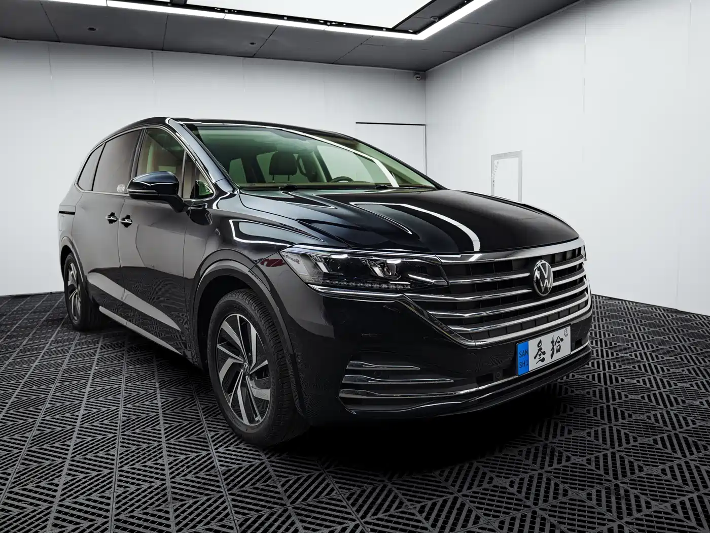 Volkswagen Viloran 2020 330TSI Luxury Edition фото 4