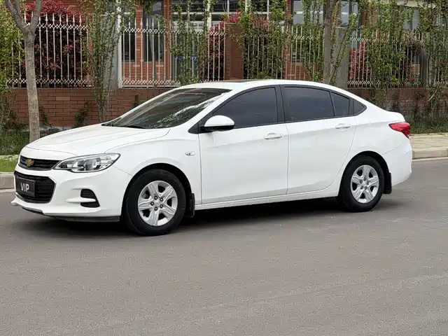 CHEVROLET KOVOZ