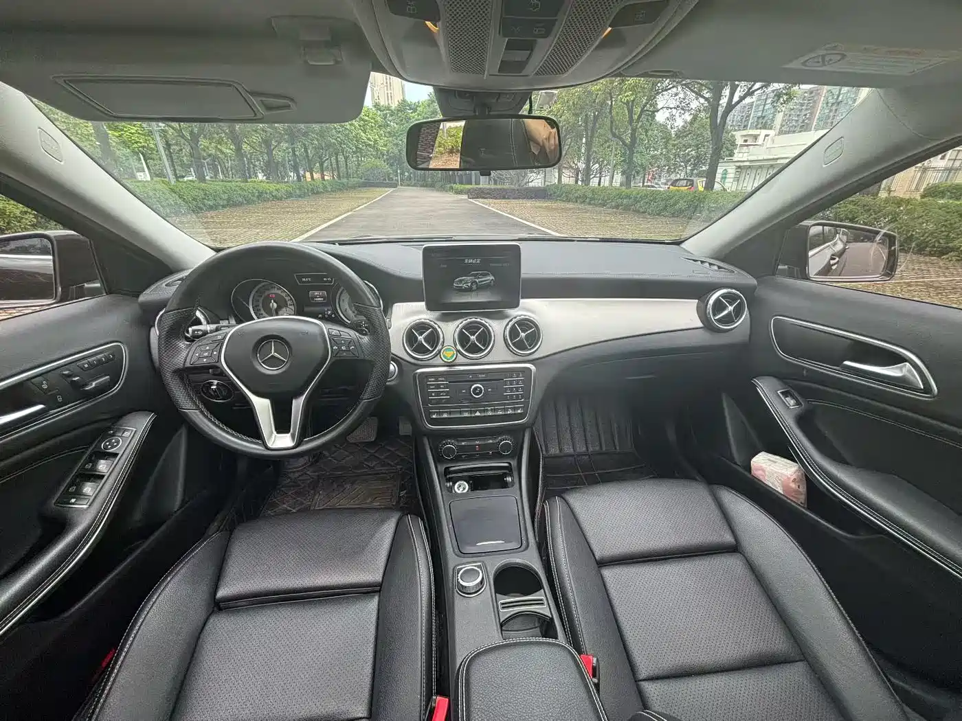 Mercedes-Benz GLA 2016 GLA 220 4MATIC Fashion фото 5