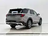 Фото 4 - Ford Explorer