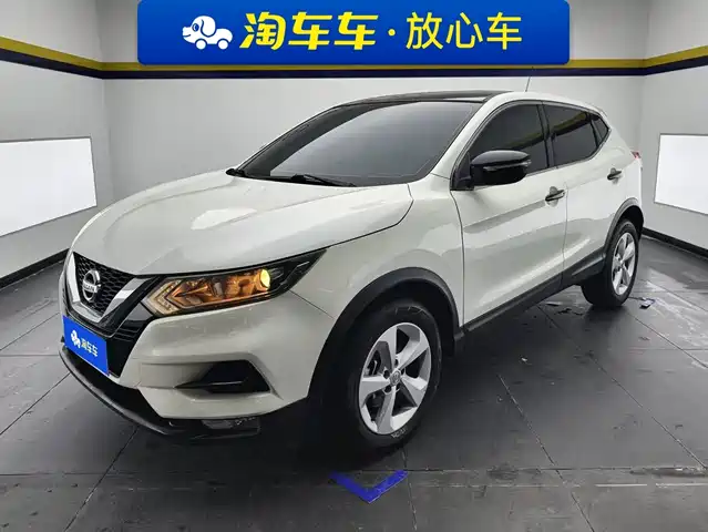 Nissan Qashqai 2.0L CVT, Смарт