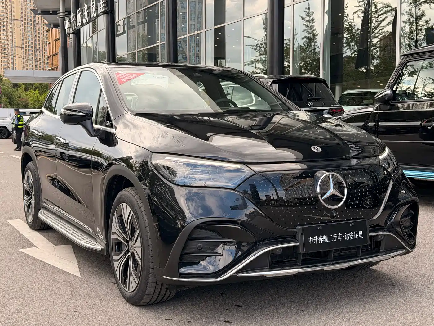 Mercedes-Benz EQE SUV 2024 500 4MATIC Luxury Edition фото 4