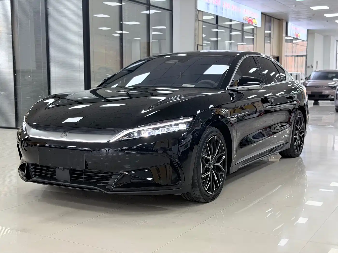 BYD Han 2024